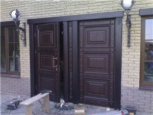 Классы входных металлических дверей